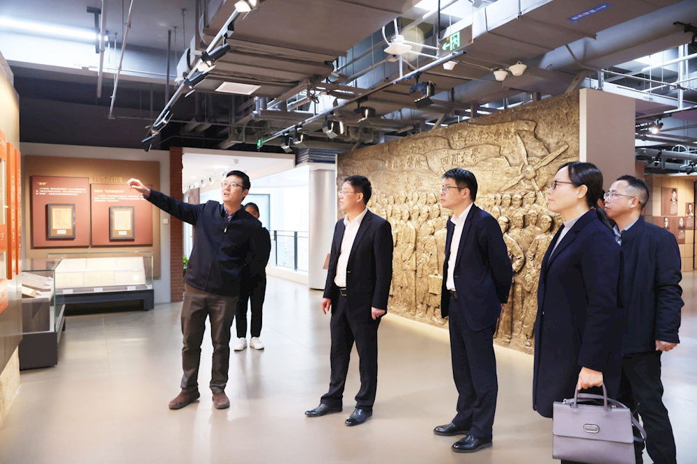 党委书记李德平一行赴北京航空航天大学调研交流